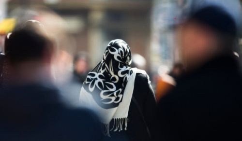 Lessons From How the World&#039;s Largest Democracy Fails Muslim Women
