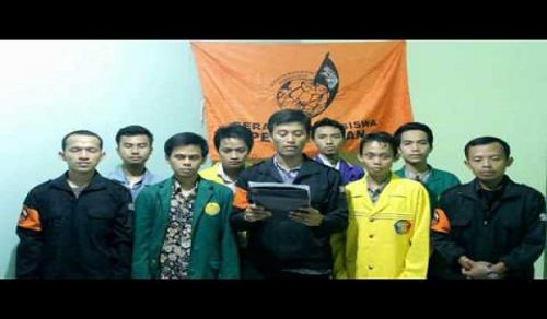 Labeling Game to Silent Muslim Youth